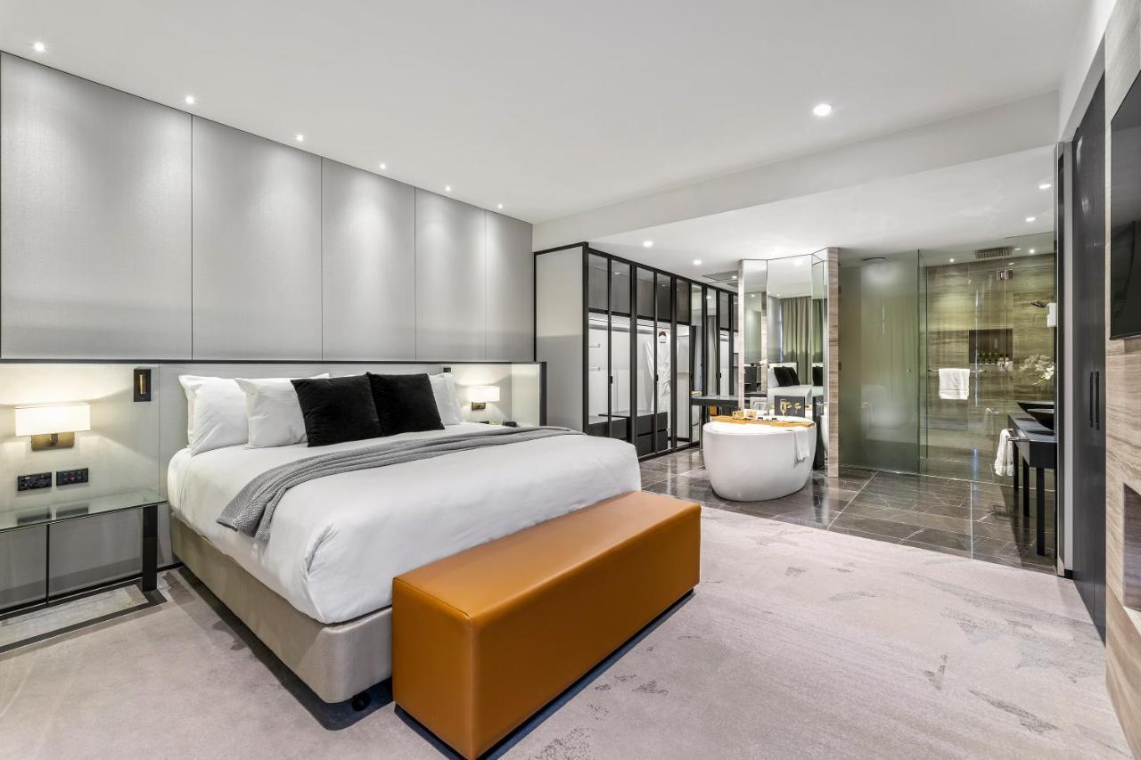Peppers Waymouth Hotel Аделейд Екстериор снимка